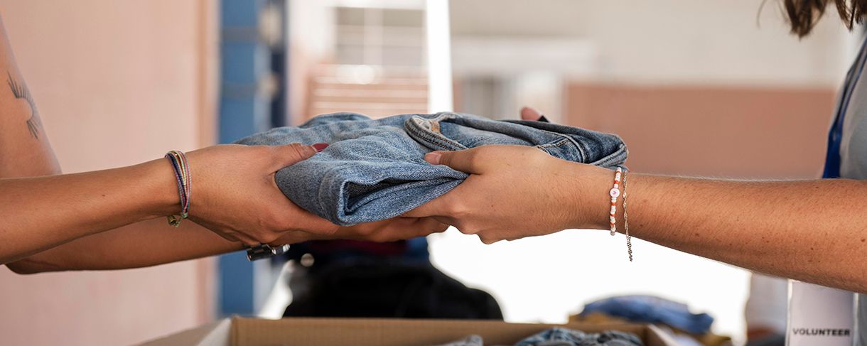 Desapego que faz a diferença! Dicas para doação de roupas